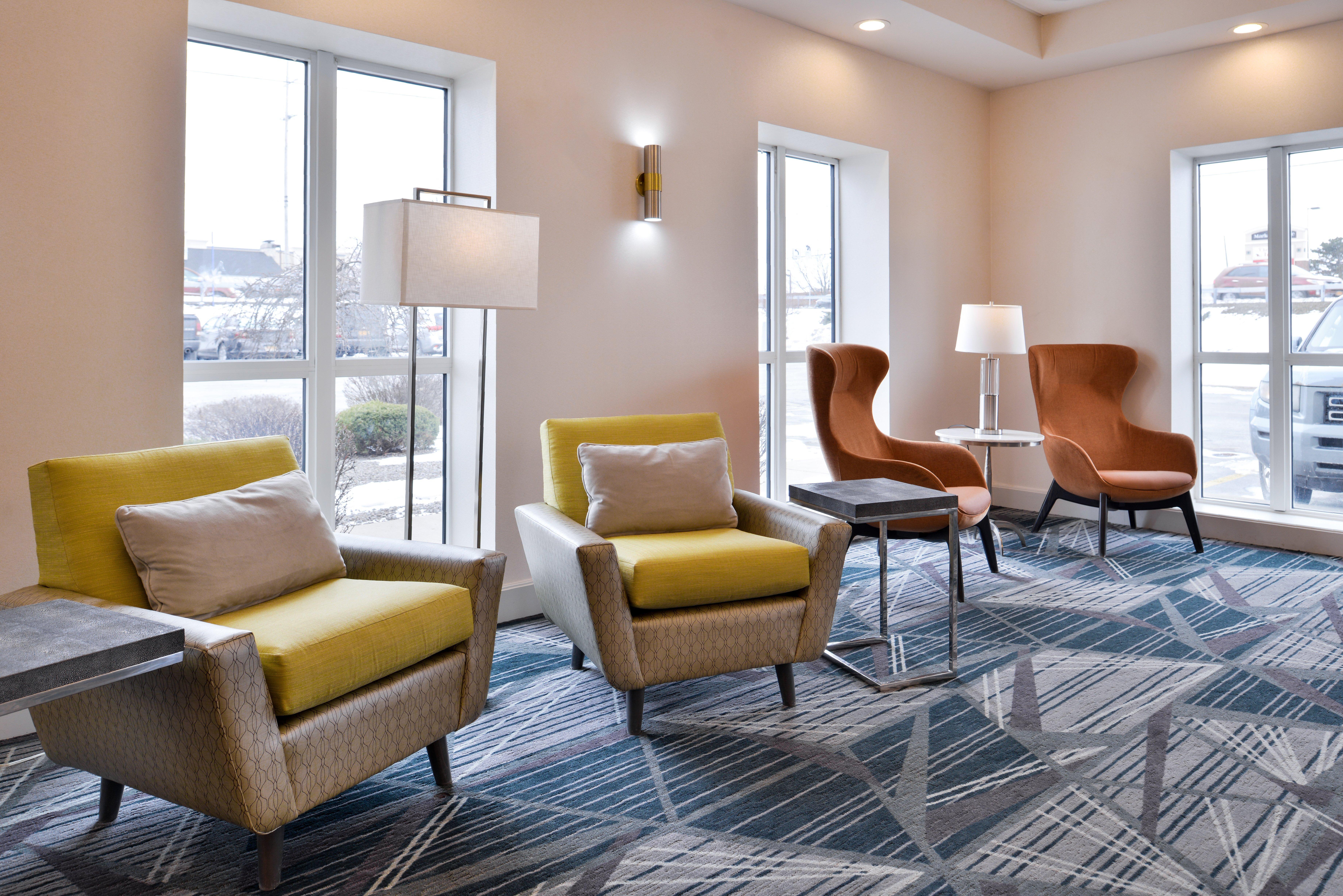 Holiday Inn Hotel & Suites Rochester - Marketplace By Ihg Екстериор снимка