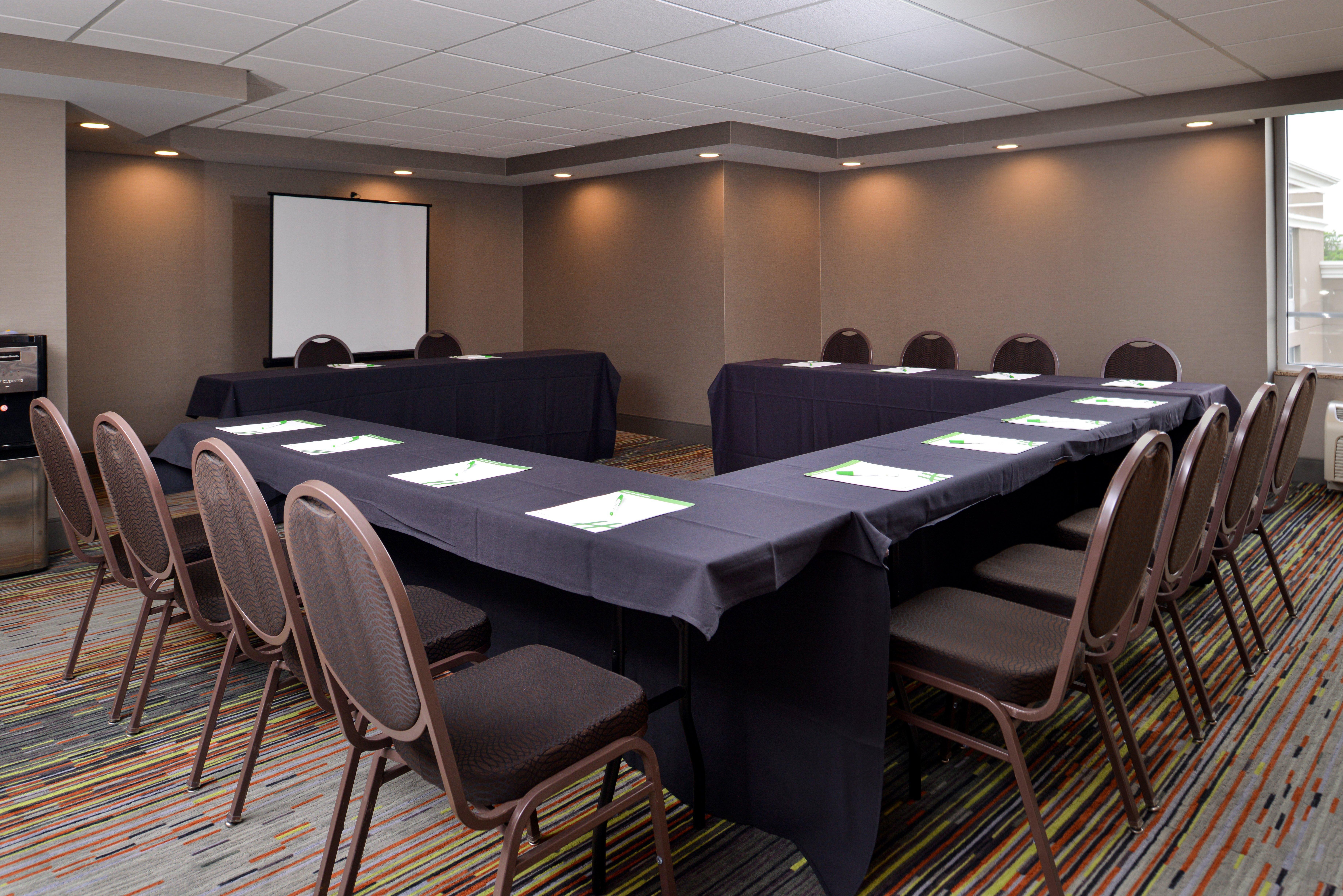 Holiday Inn Hotel & Suites Rochester - Marketplace By Ihg Екстериор снимка